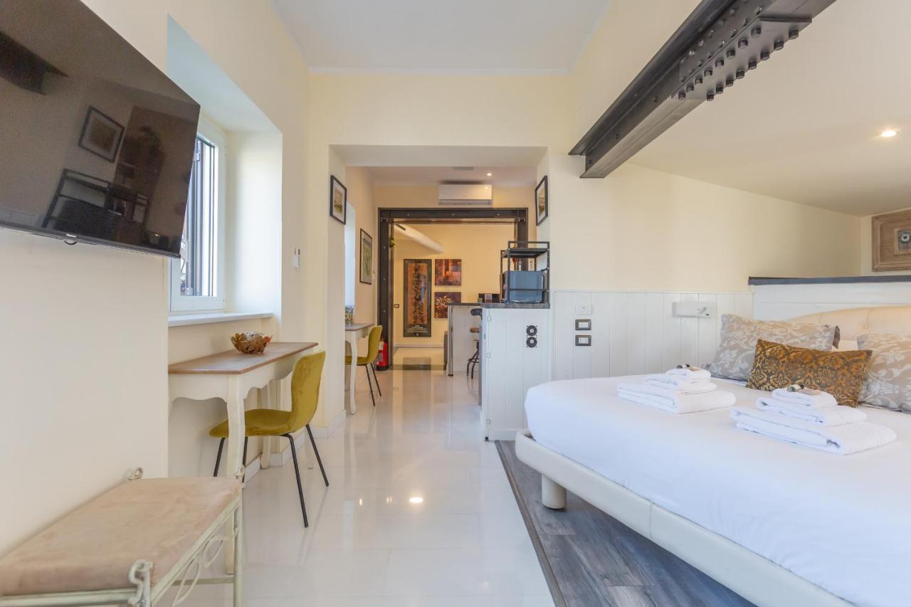 The B Rooftop Apartment Рим Экстерьер фото