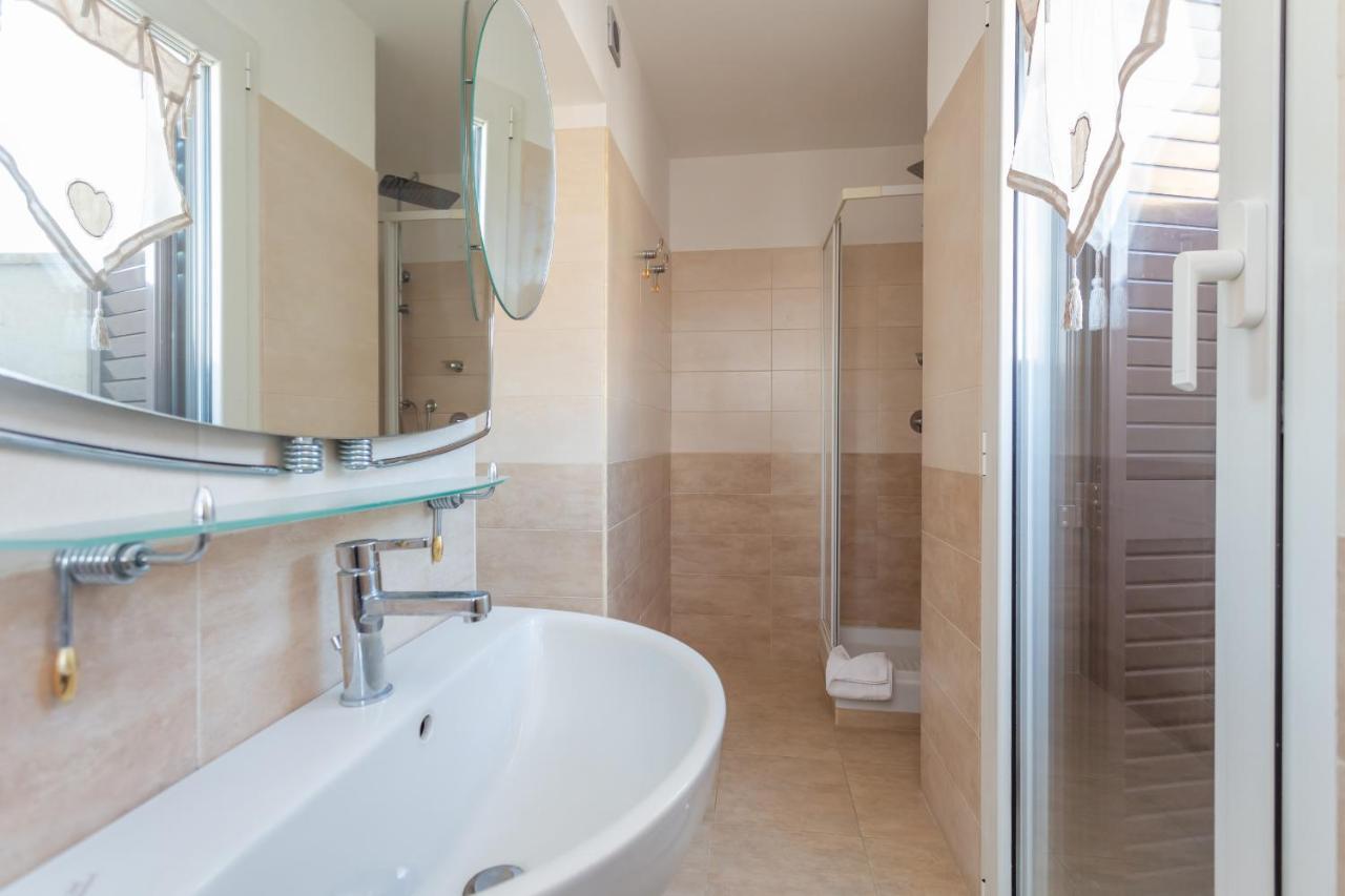 The B Rooftop Apartment Рим Экстерьер фото