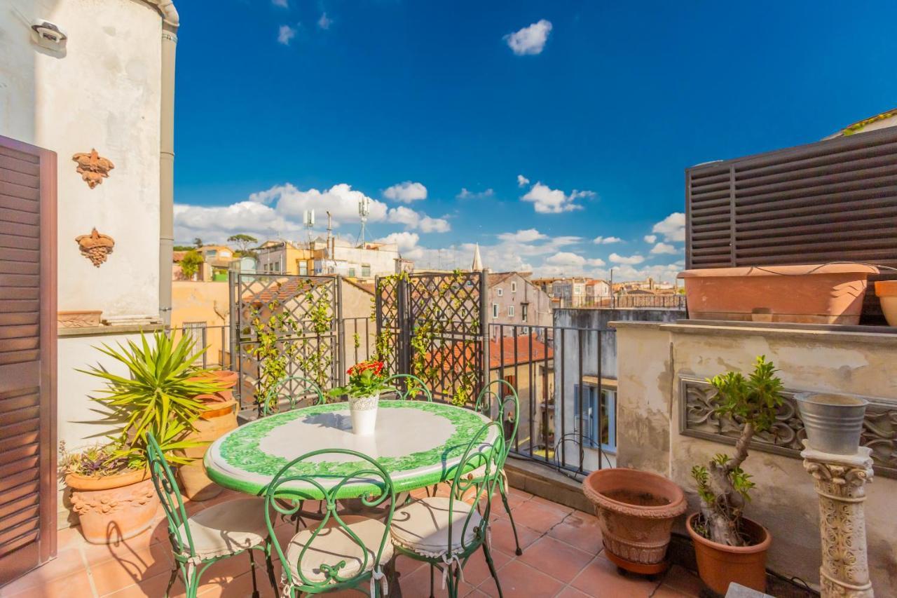 The B Rooftop Apartment Рим Экстерьер фото